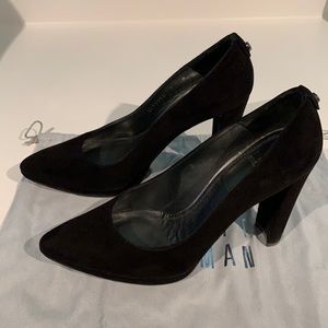 Black suede Stuart Weizman pumps